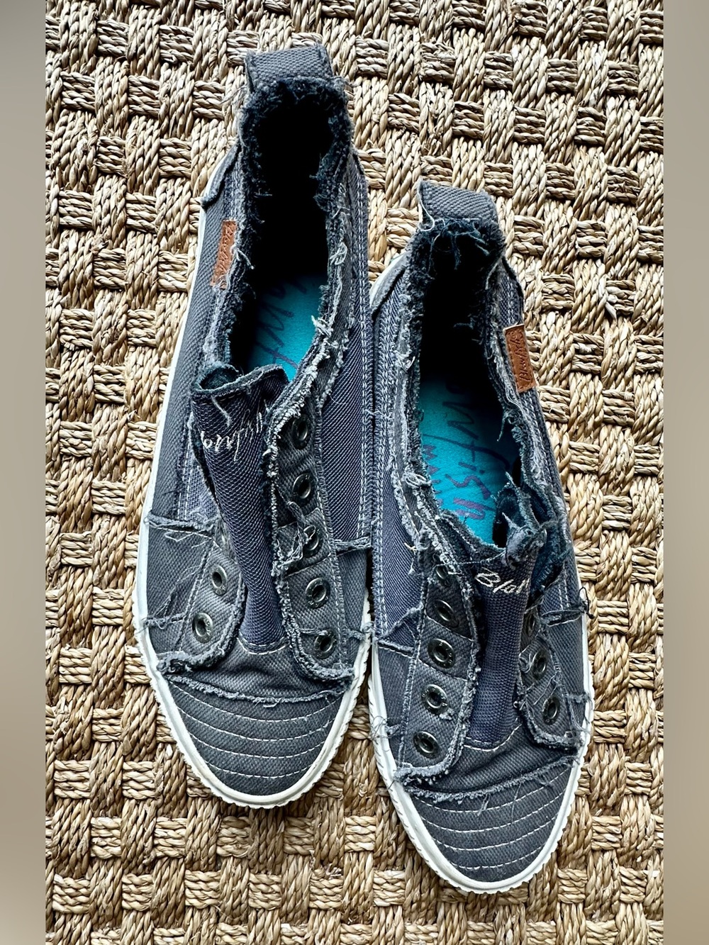 Blowfish Casual Slip-On Canvas Sneakers in Distressed Navy
